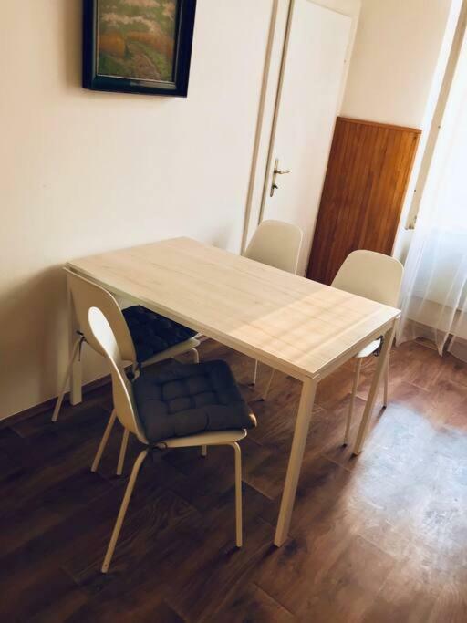Americka 25, 2 Vinohrady Apartment *